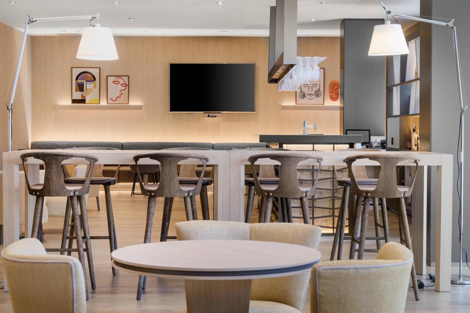 Ac Hotel Tarragona By Marriott Esterno foto